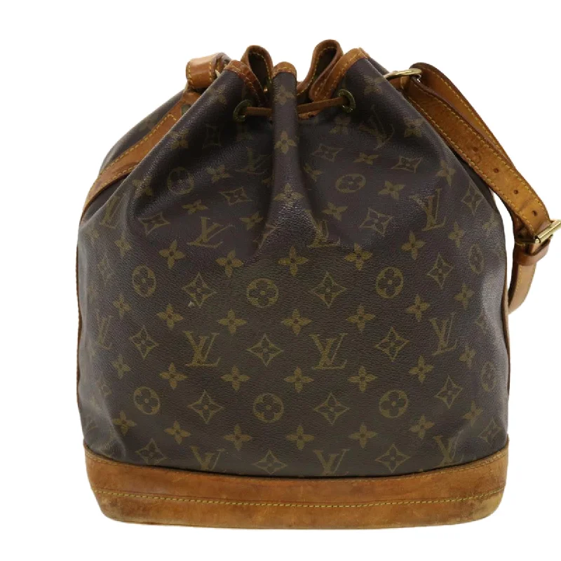 Ladies Louis Vuitton Capucines bags with a detachable shoulder strapLOUIS VUITTON Monogram Noe Shoulder Bag M42224 LV  rd4843