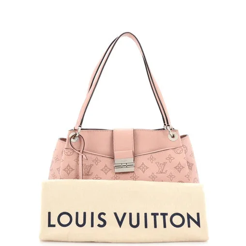 Ladies Louis Vuitton shoulder bags with a wide - width strap for comfortLOUIS VUITTON MONOGRAM SEVRES MAHINA CALFSKIN LEATHER