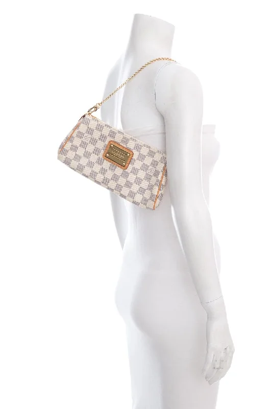 Ladies Louis Vuitton Petite Malle bags with a star - shaped charm for cutenessLouis Vuitton White Damier Cross-Body