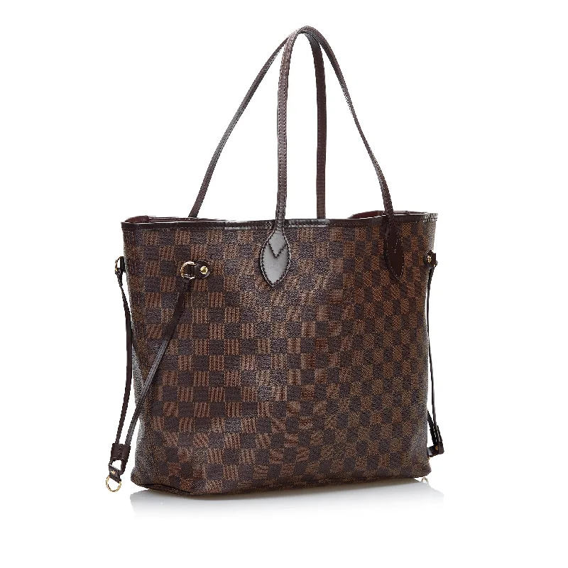 Louis Vuitton Petite Malle bags with a hard - shell structure for uniquenessLouis Vuitton Damier Ebene Neverfull MM (SimpVx)