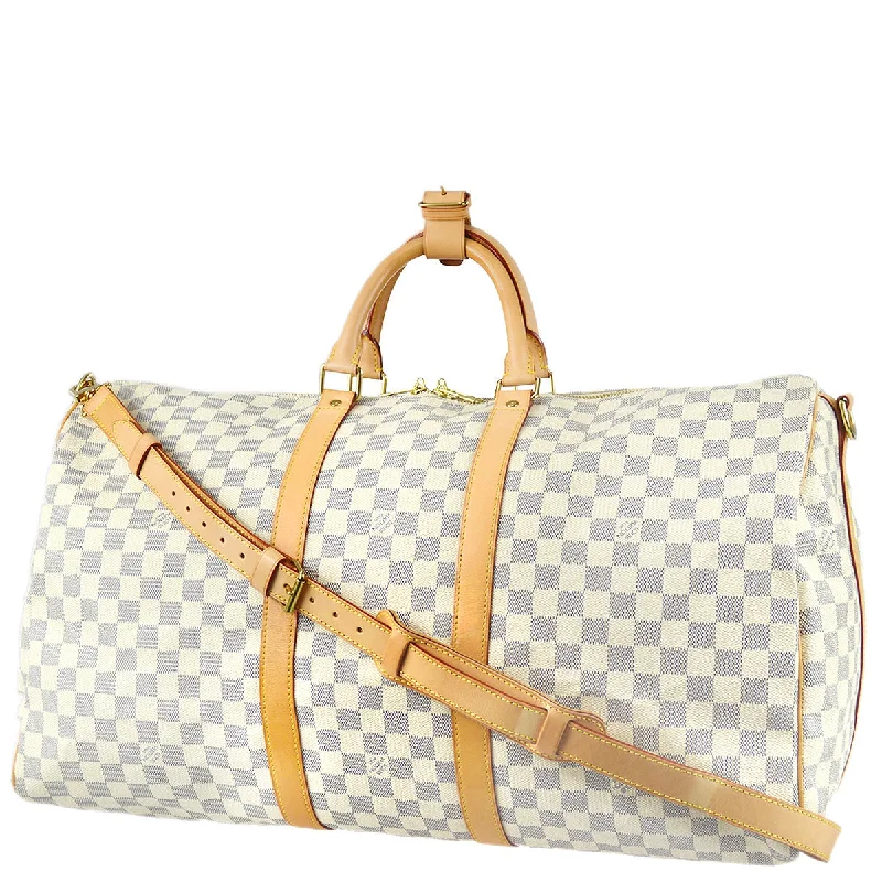 Ladies Louis Vuitton Petite Malle bags in a pastel color for a soft lookLouis Vuitton 2009 Keepall Bandouliere 55 Damier Azur N41429