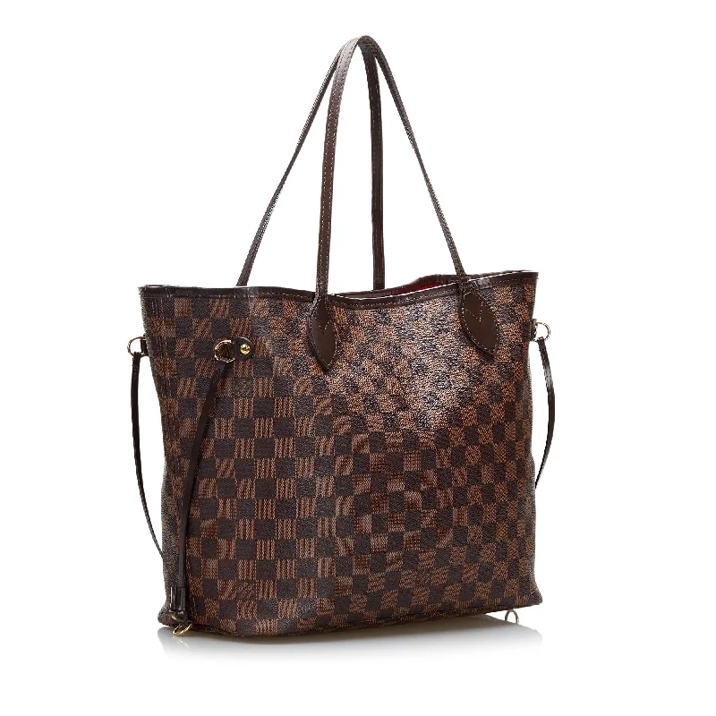 Louis Vuitton handbags with a back - zip pocket for storing valuablesLouis Vuitton Damier Ebene Neverfull MM (DxxhfJ)