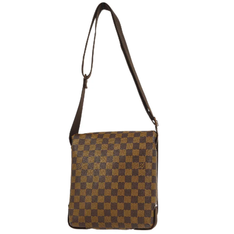 Ladies Louis Vuitton handbags with a detachable coin purse insideLouis Vuitton 2009 Damier Brooklyn PM Shoulder Bag N51210