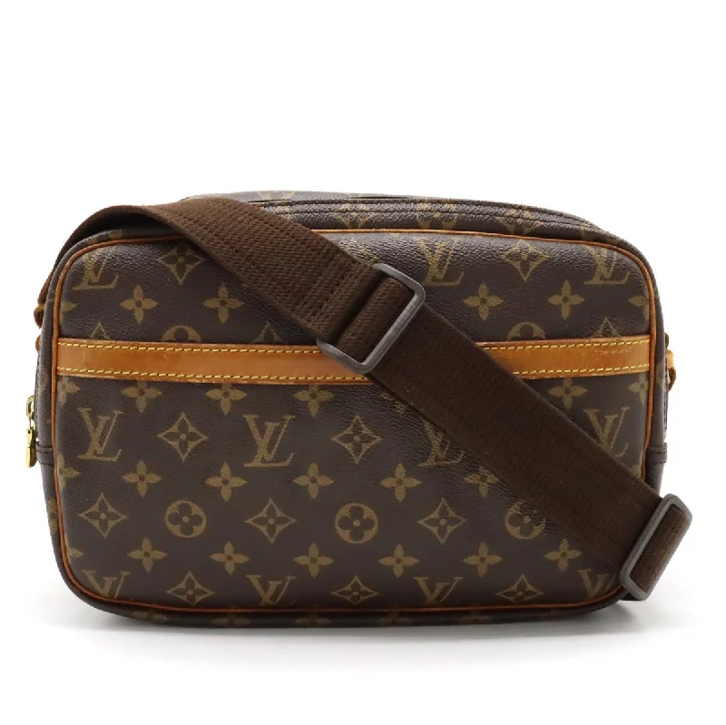 Louis Vuitton Twist bags with a crystal - embellished LV - turnlockLouis Vuitton Reporter PM M45254