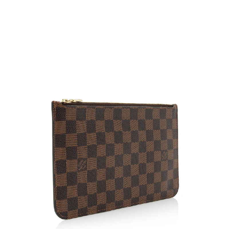 Louis Vuitton Capucines bags with smooth calfskin leather for luxuryLouis Vuitton Damier Ebene Neverfull MM Pochette (22053)